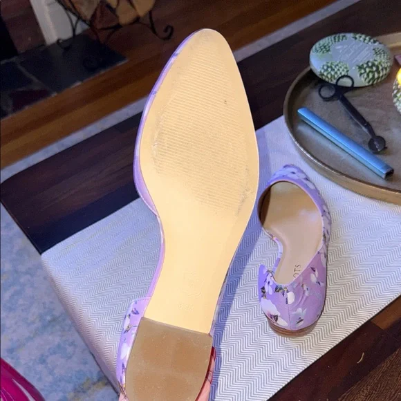 Talbots Lavender Floral Women's Flats - Picture 3 of 5